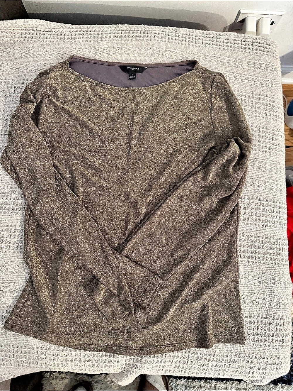 Banana Republic Metallic Long Sleeve Top in Brown Large Like New
